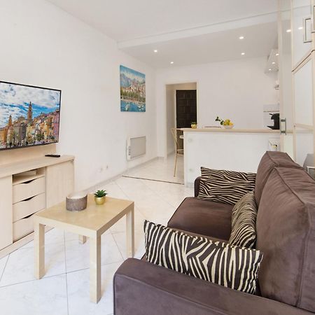 Cosy Studio - Residence Front De Mer - مينتون المظهر الخارجي الصورة