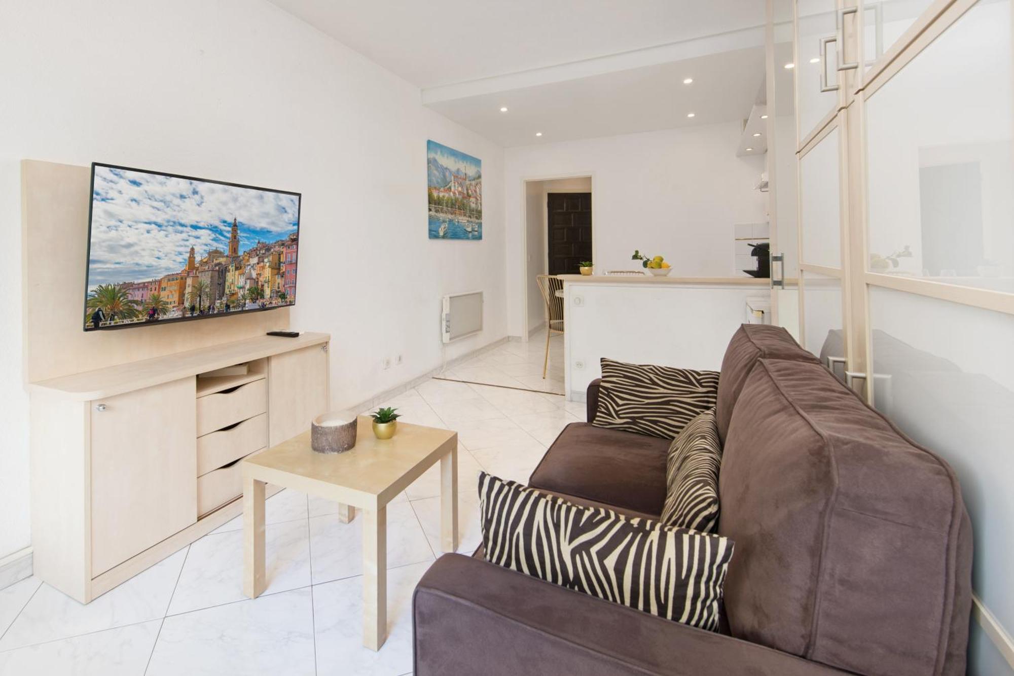 Cosy Studio - Residence Front De Mer - مينتون المظهر الخارجي الصورة